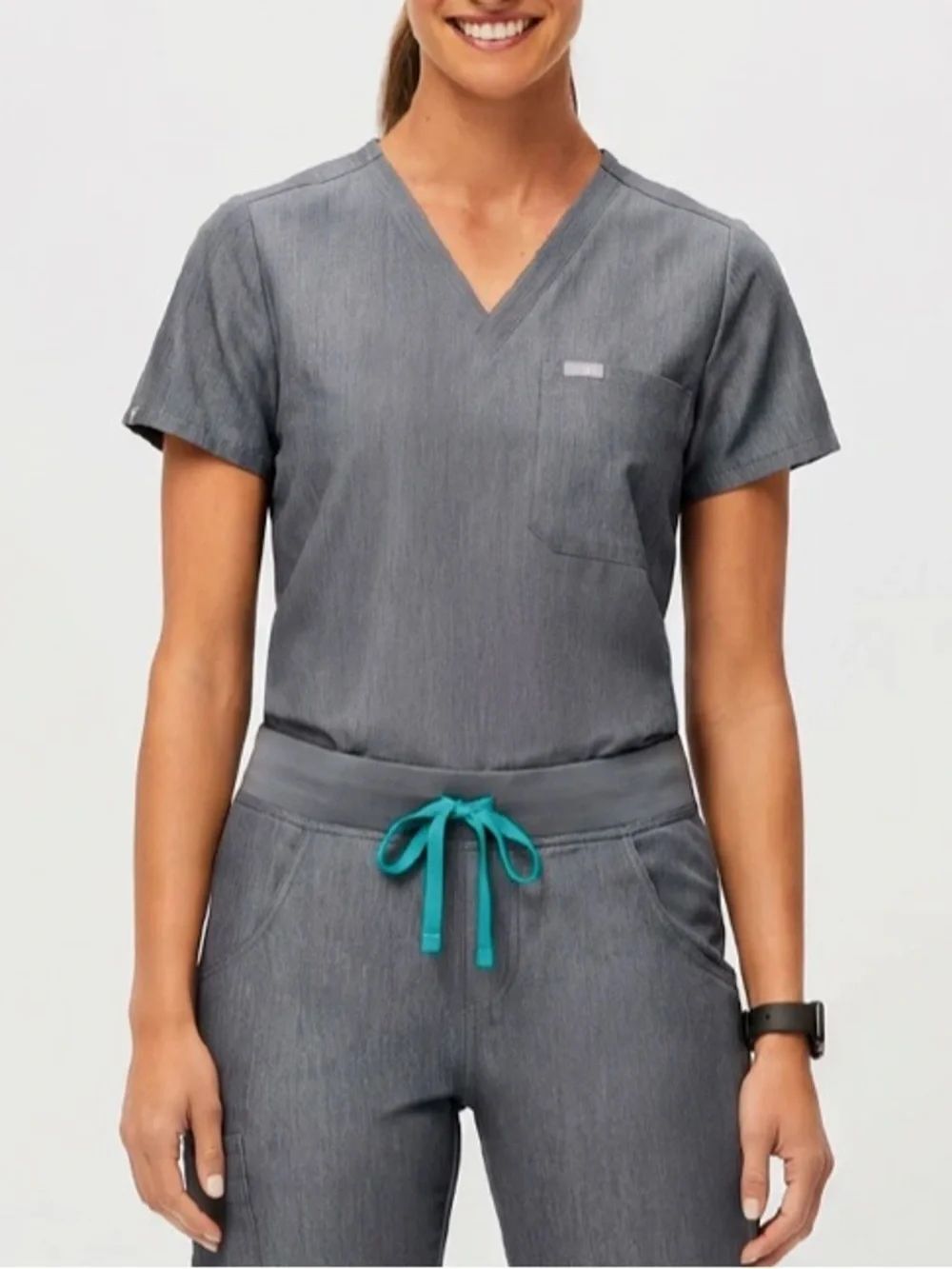 FIGS Catrina One-Pocket Graphite Gray Scrub Top Size Medium